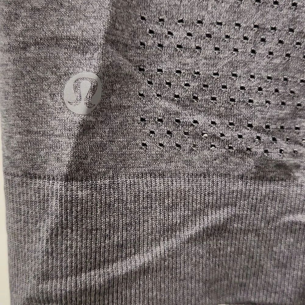 Lululemon Mesh Style L/S Shirt - Picture 5 of 9